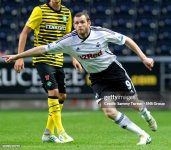 03-08-11-pre-season-friendly-swansea-v-celtic-liberty-stadium-swansea-swanseas-craig-beattie (1).jpg