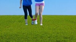 Three-legged-race-1-750x422.jpg